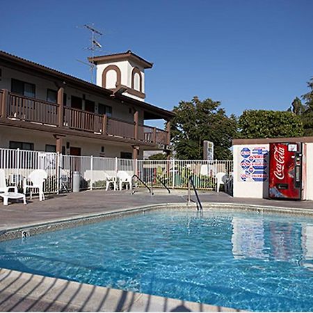 Ez 8 Motel Newark Eksteriør billede