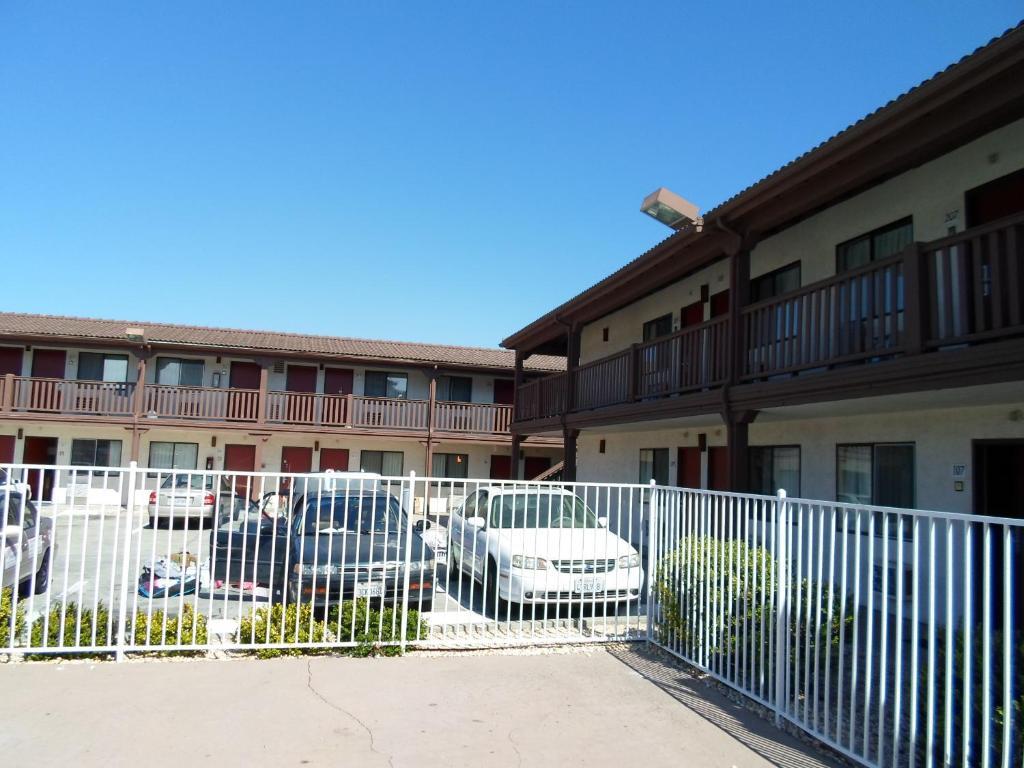 Ez 8 Motel Newark Eksteriør billede